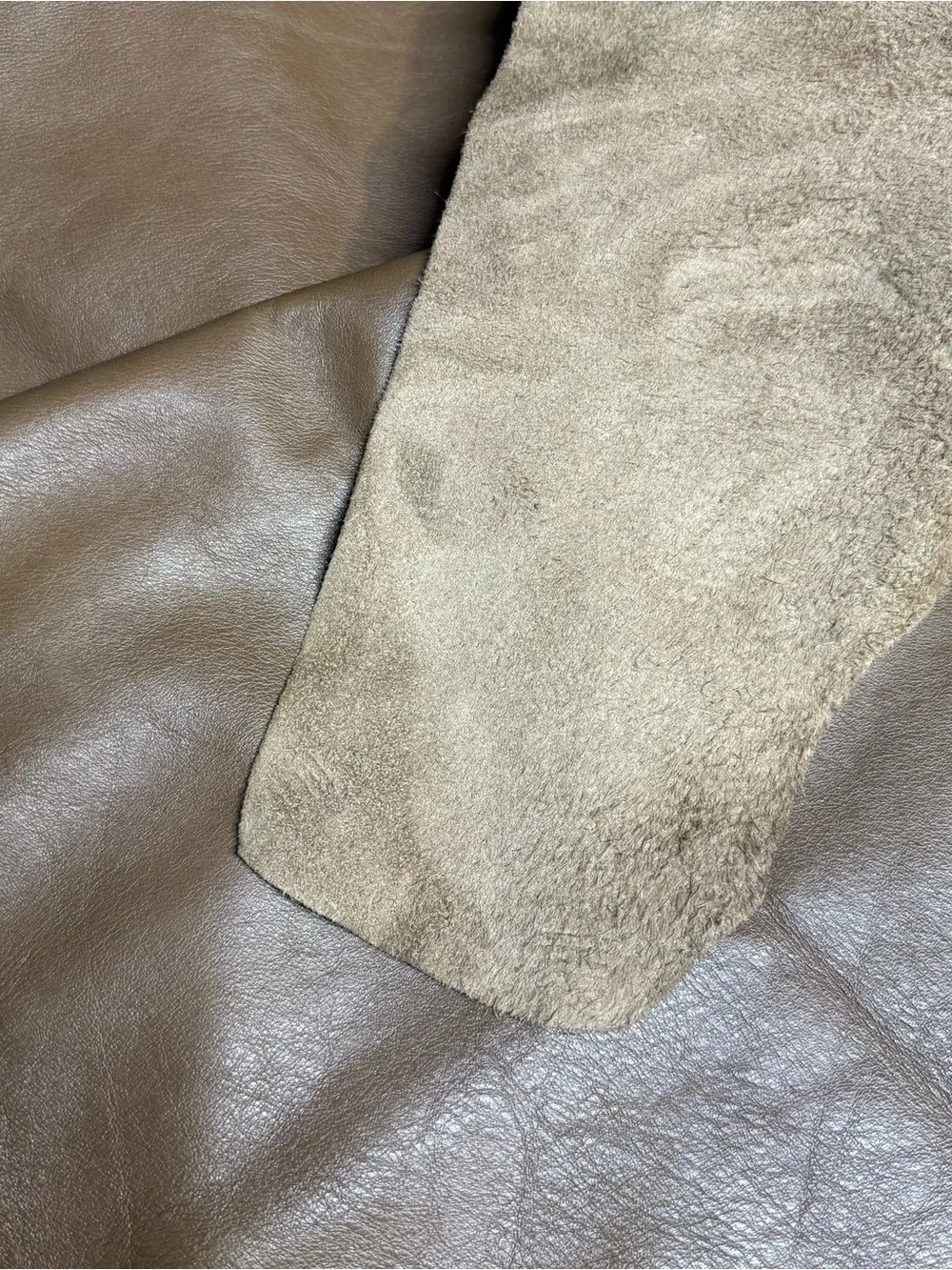 Upholstery Leather Hide Remnant Taupe Brown Color Over 12sf 1.4mm 3-4oz